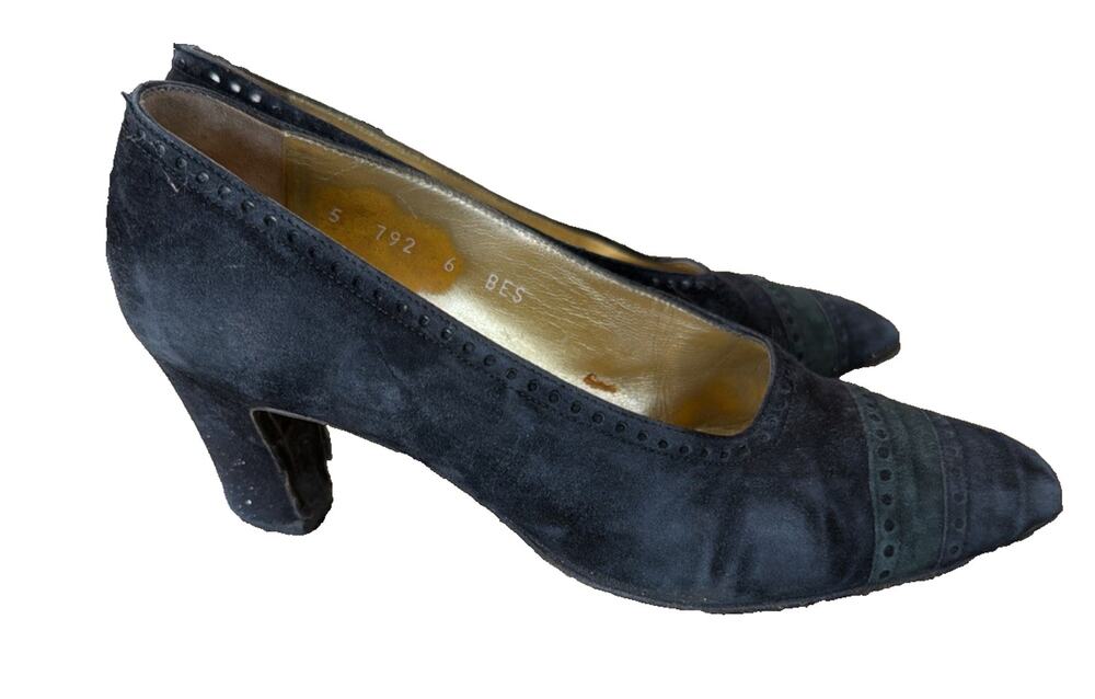 Vintage ESCADA Black Suede Leather Heels Pumps Size 6